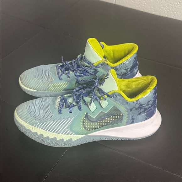 Nike Kyrie Flytrap 5 “Ocean cube” - Picture 1 of 6
